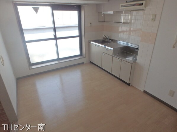 プラザ仲町台センターの物件内観写真